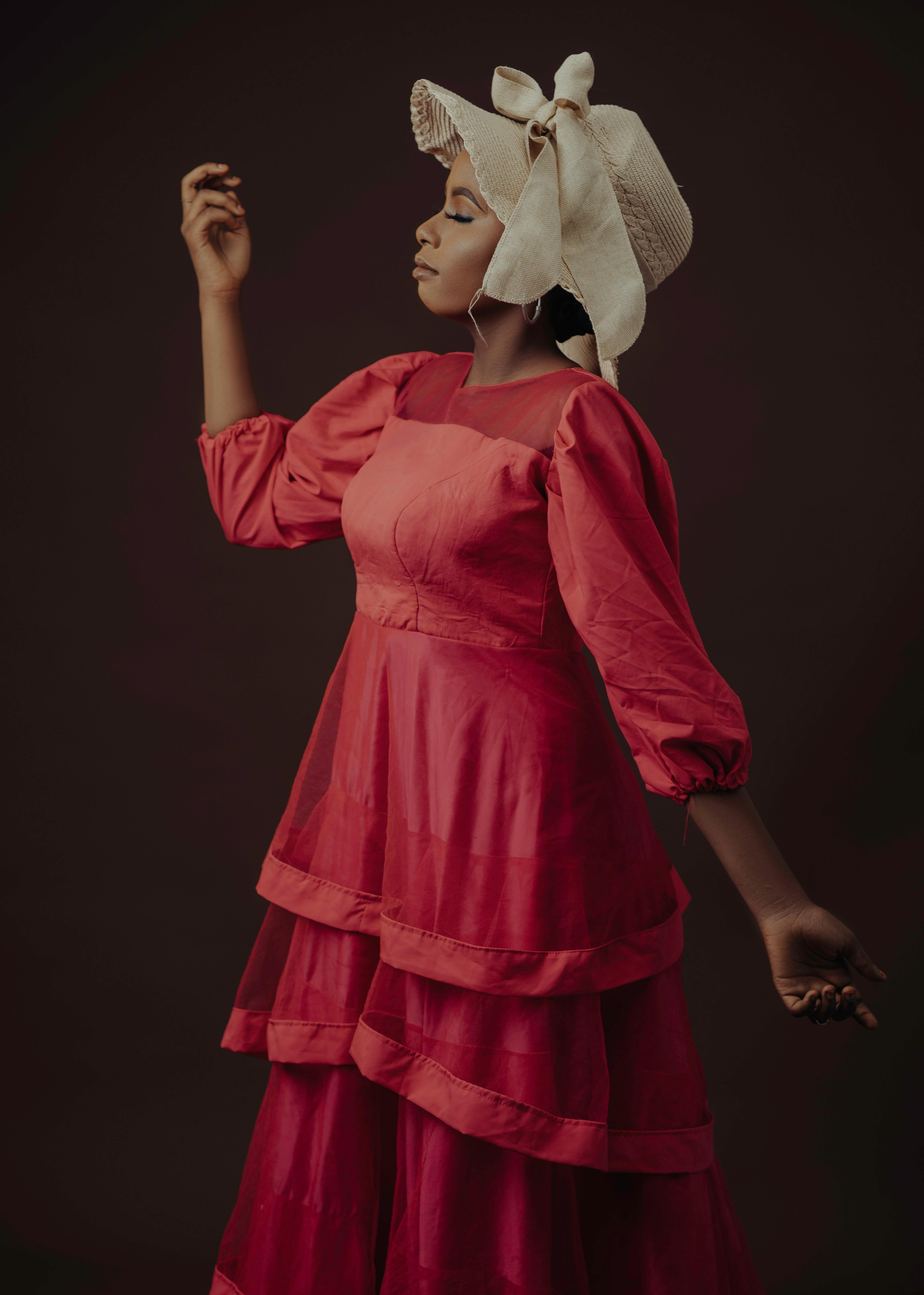 mini传媒工作室视频封面：产品场景与节奏预览